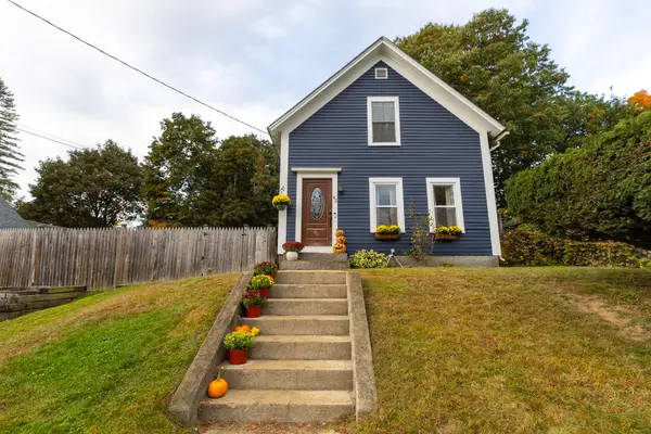 42 Highland Avenue, Milford, NH 03055