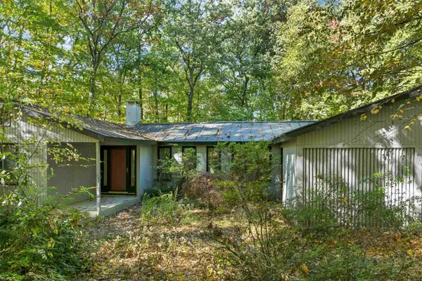 41 Brek Drive, Merrimack, NH 03054