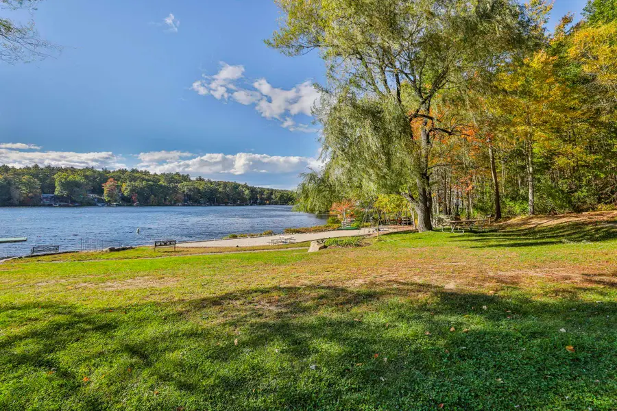 413 South Baboosic Lake Road, Merrimack, NH 03054 - #2