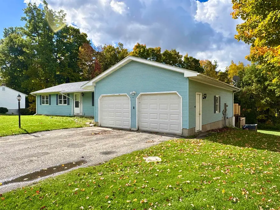 38 Center Street, Bennington, VT 05201 - #3