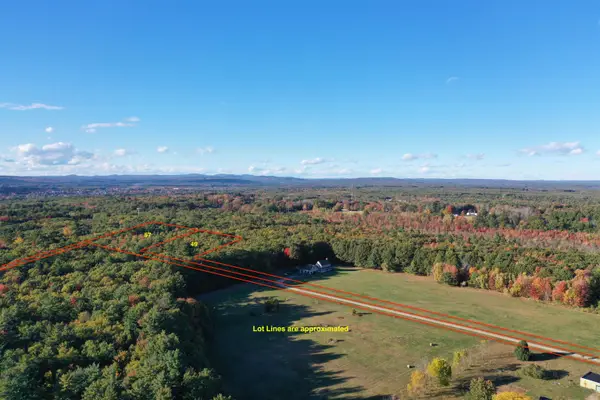 49 Quinns Field, Rochester, NH 03867