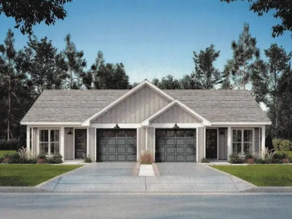 100 Tuttle Road, Lee, NH 03861