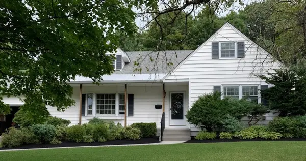 36 Ridgewood Drive, Burlington, VT 05401