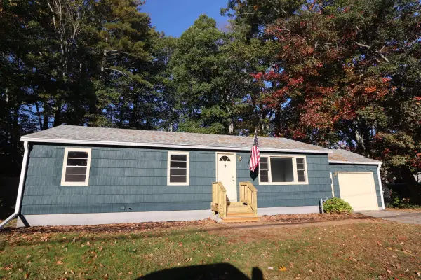 57 Bellamy Road, Dover, NH 03820