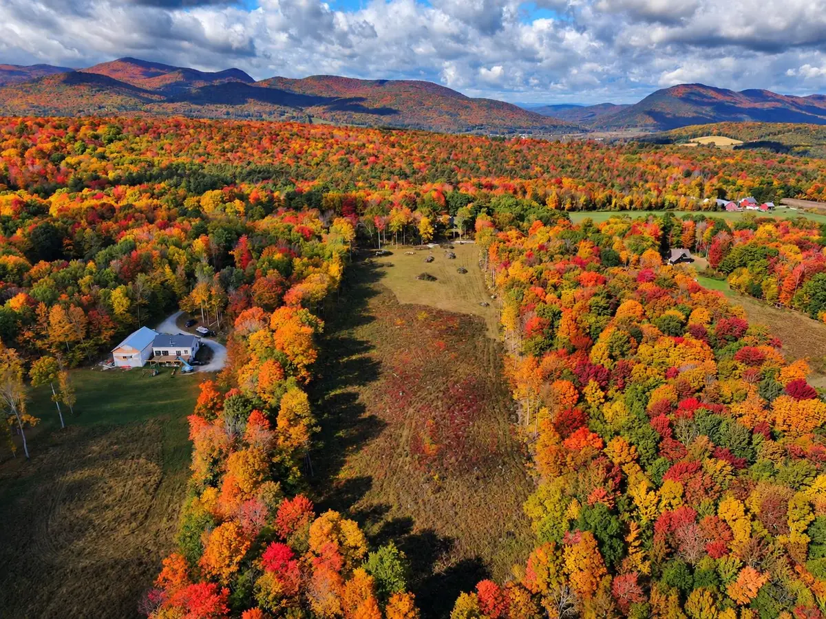 945 Quarterline Road, Rutland, VT 05736 - #1