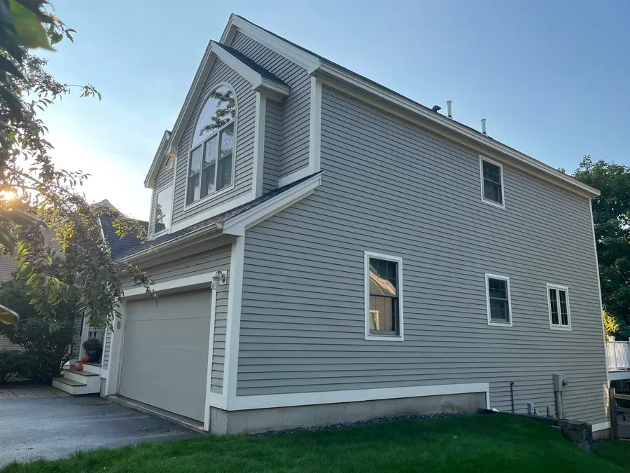 33 Exeter Farms Road, Exeter, NH 03833 - #3
