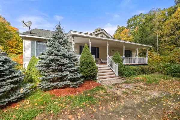 159 Summit View Drive, Tamworth, NH 03886