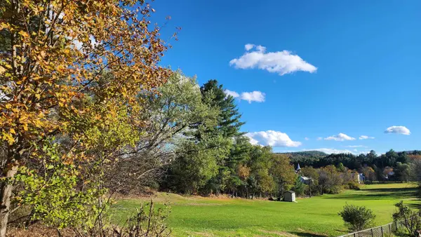 14 Cemetery Road, Springfield, VT 05156