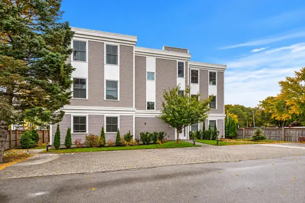 12R Front Street #301, Exeter, NH 03833