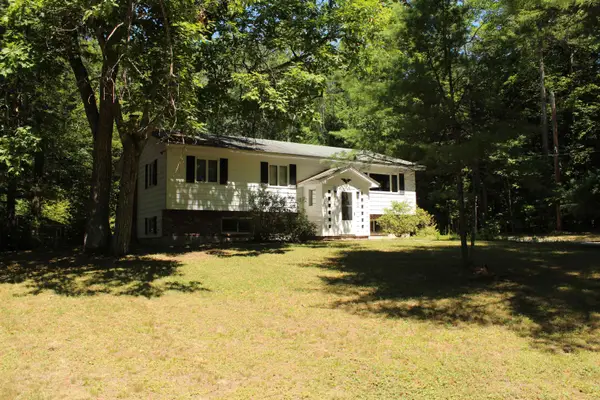 2 Piney Road, Brookfield, NH 03872