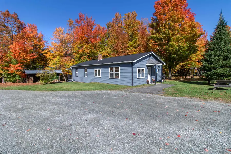 1096 Collins Mill Road, Newport, VT 05857 - #2