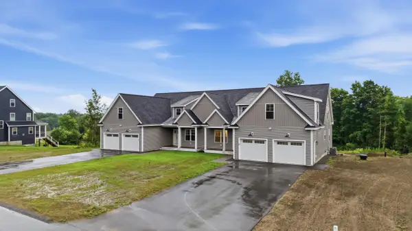 10B Oakland Ridge Road #11, Pelham, NH 03076