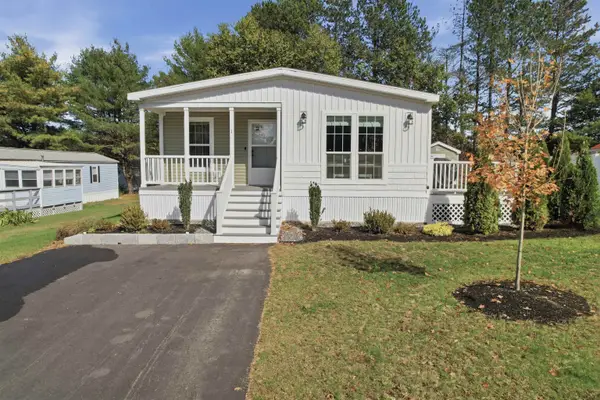 1 Granite Drive, North Hampton, NH 03862