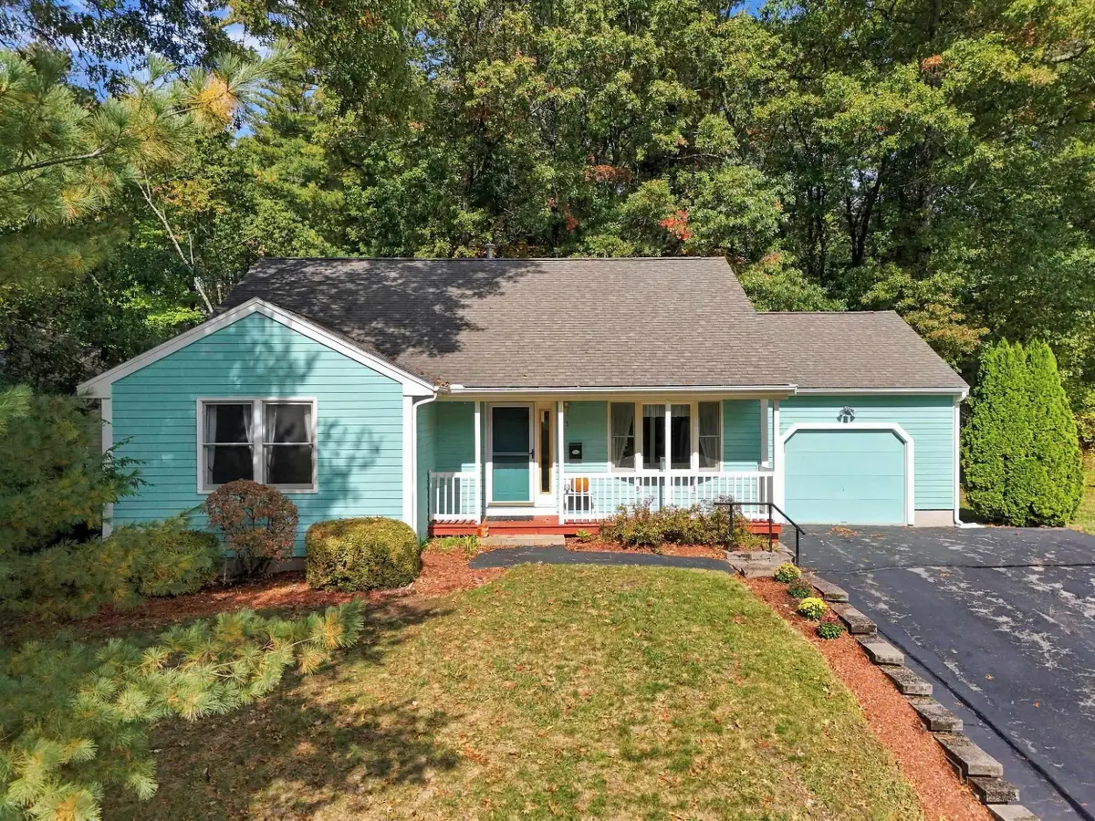3 Sterling Way, Hudson, NH 03051 - #1