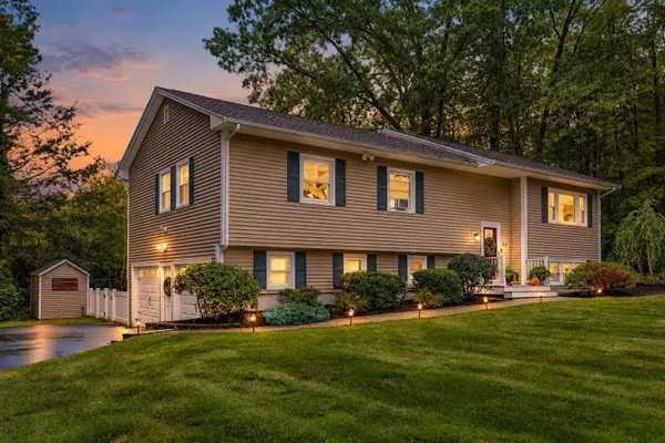 43 LANGDALE Drive, Hampton, NH 03842
