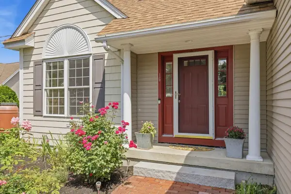 16 Dunlin Way, Portsmouth, NH 03801