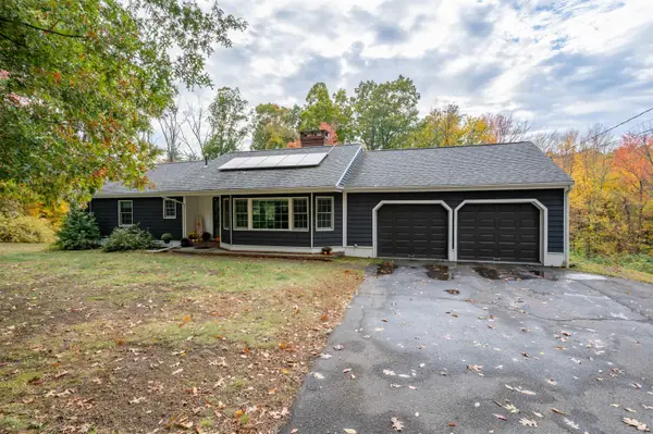 9 Maple Avenue, Atkinson, NH 03811