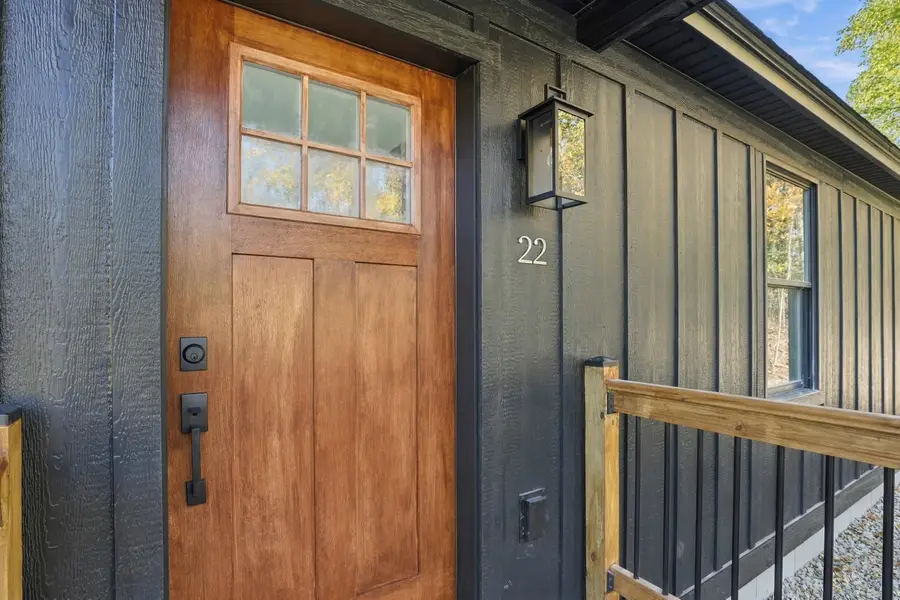 22 Mullen Drive, Pittsfield, NH 03263 - #2