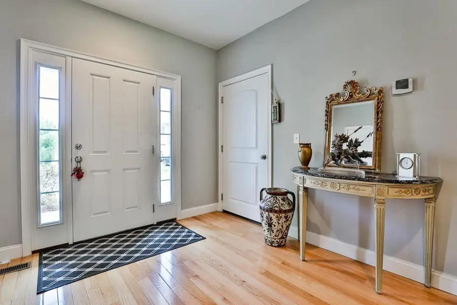 91 Woodview Way #91, Manchester, NH 03102 - #2