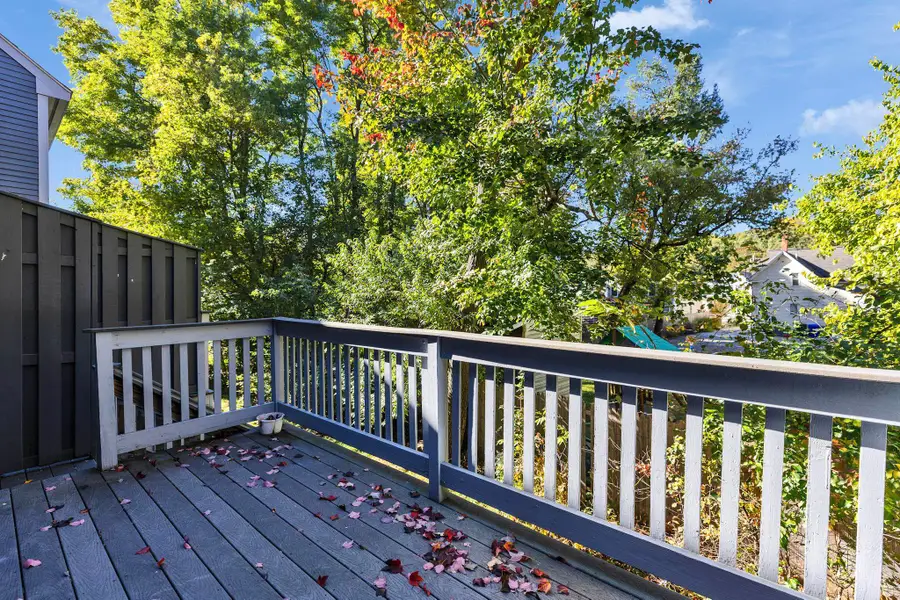 46 Valley West Way, Manchester, NH 03102 - #3