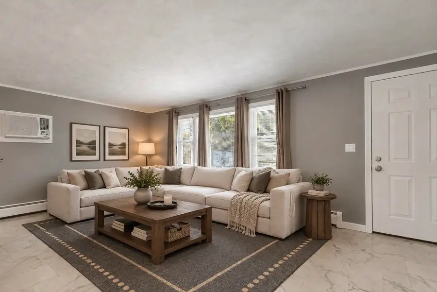 5R Susan Drive, Derry, NH 03038 - #3