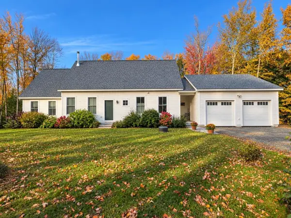 33 Eastman Road, Hartland, VT 05048