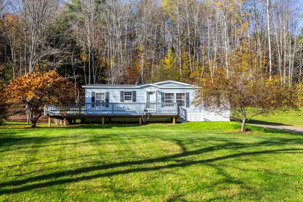 322 West River Street, Londonderry, VT 05155