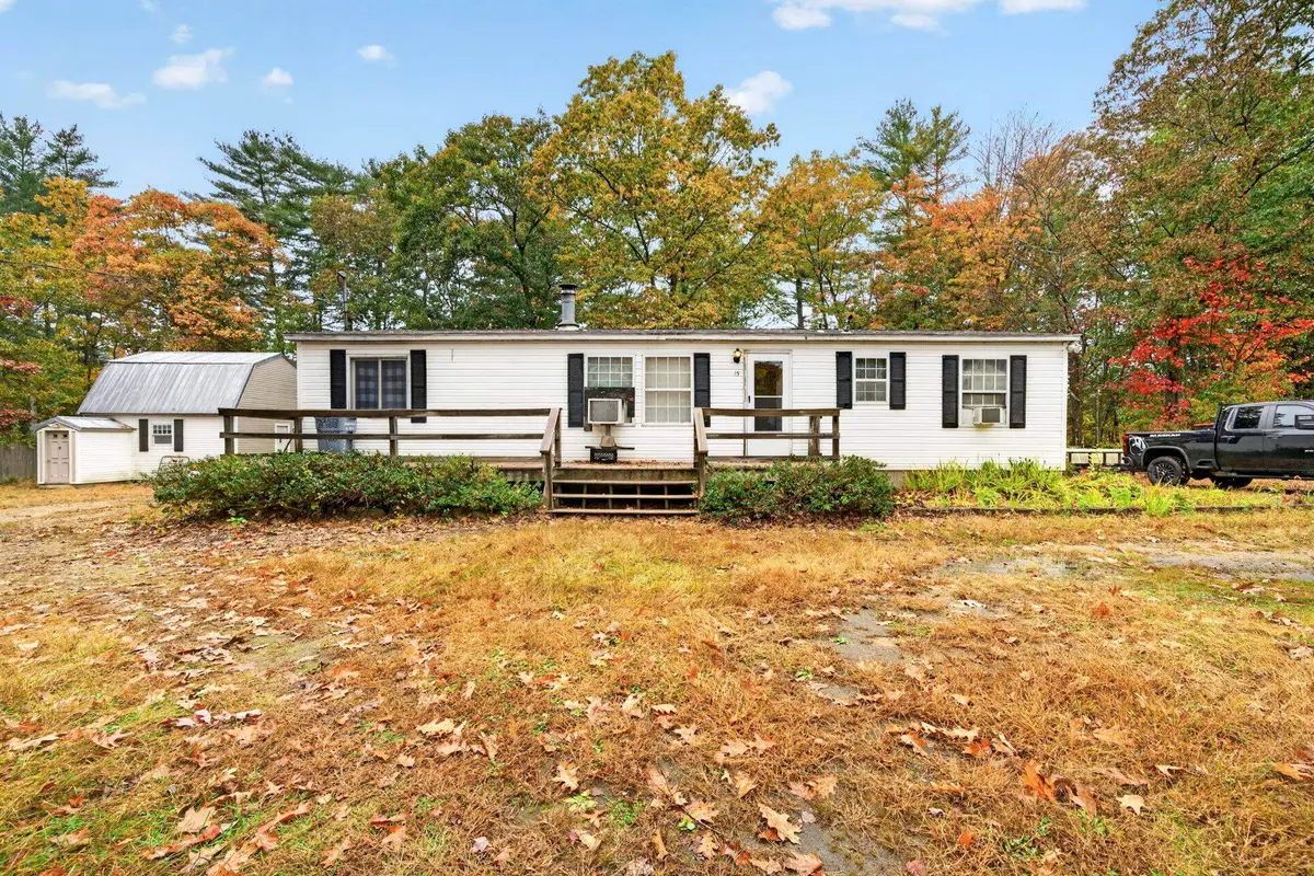 15 Clover Court, Raymond, NH 03077 - #1