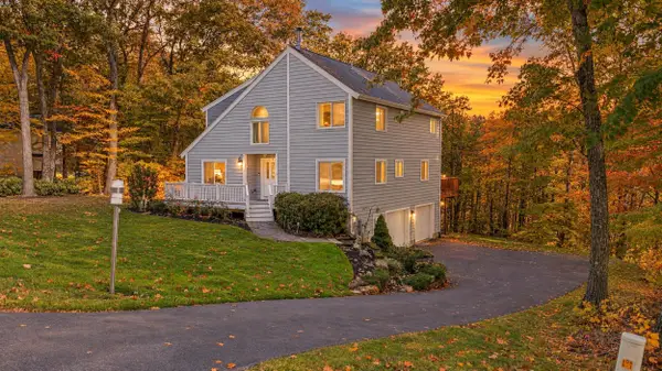 39 Hunter Drive, Derry, NH 03038