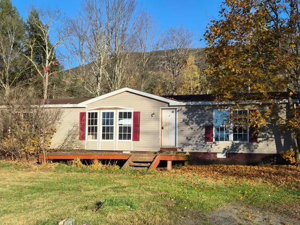 35 Almeron Drive, Morristown, VT 05661