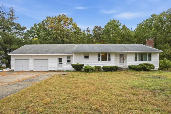 6 Gendron Street, Nashua, NH 03062