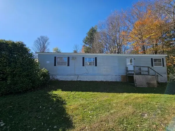 49 Katy Win W, Johnson, VT 05656