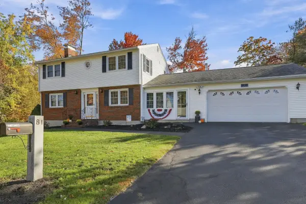 81 Magnolia Road, Manchester, NH 03104