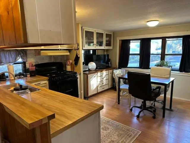 9 Mildred Avenue, Raymond, NH 03077 - #2