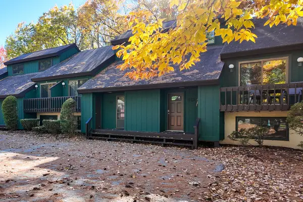 106 Stonehurst Manor Road #C, Conway, NH 03860