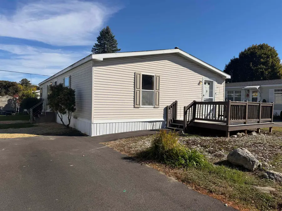 30 Kendall Pond Road #23, Derry, NH 03038 - #3
