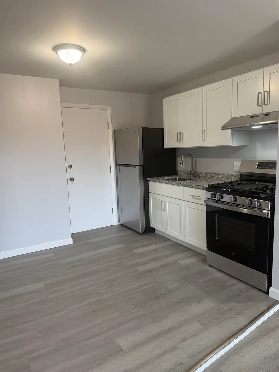 130 Mammoth Road #415, Hooksett, NH 03106 - #2