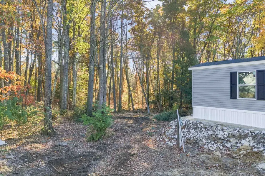 7 Monroe Avenue, Allenstown, NH 03275 - #3