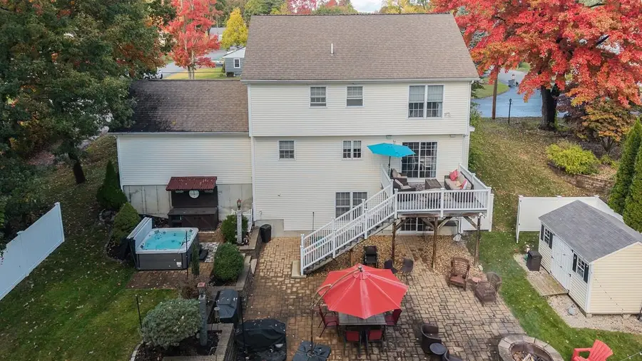 15 New Hampshire Avenue, Nashua, NH 03063 - #3