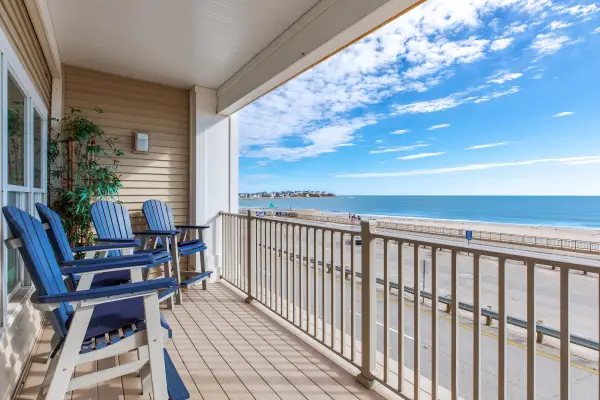 339 Ocean Boulevard #203, Hampton, NH 03842