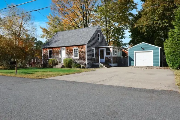 16 Bell Street, Nashua, NH 03064