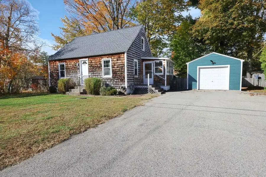 16 Bell Street, Nashua, NH 03064 - #3