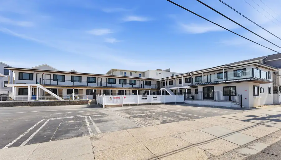 511 E 11th Avenue, North Wildwood, NJ 08260 - #3