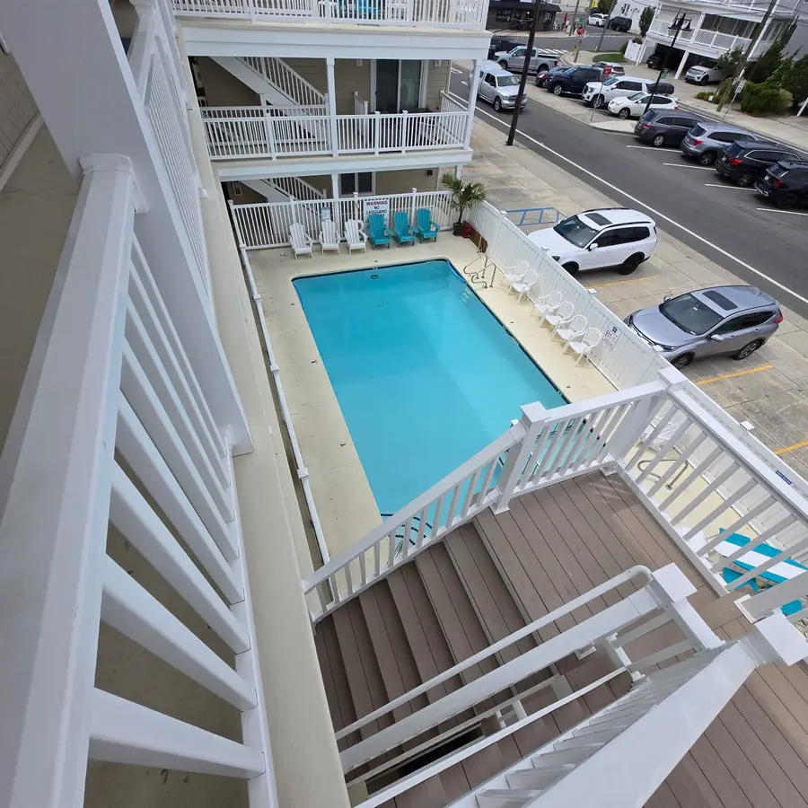 402 E 25th Avenue, North Wildwood, NJ 08260 - Image #3