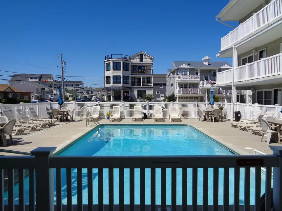 711 Ocean Avenue, North Wildwood, NJ 08260-5739 - Image #2