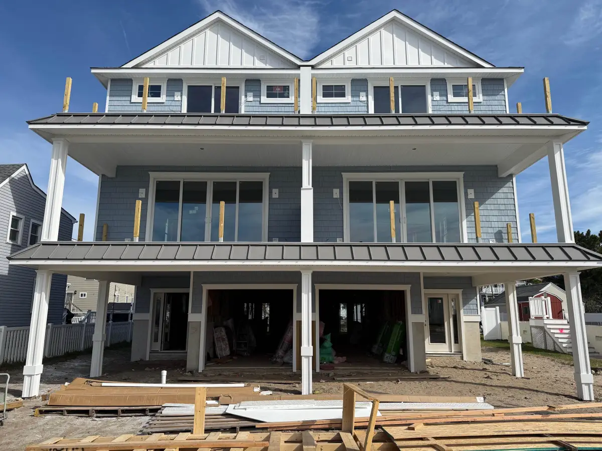 121 W 20th Avenue, North Wildwood, NJ 08260 - Image #1