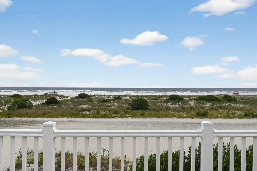 406-10 E Monterey Avenue, Wildwood Crest, NJ 08260 - Image #2