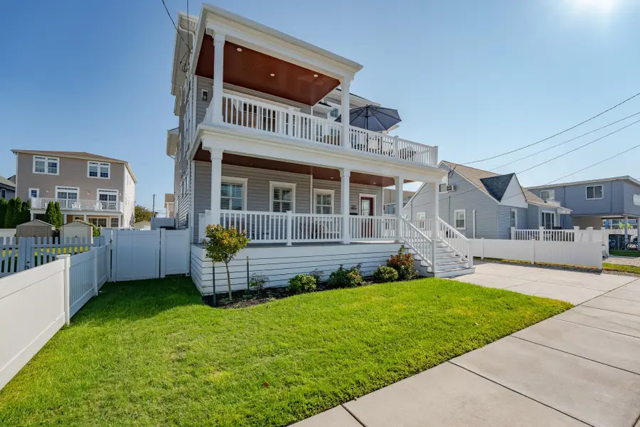 329 E 4th Avenue, North Wildwood, NJ 08260 - Image #2
