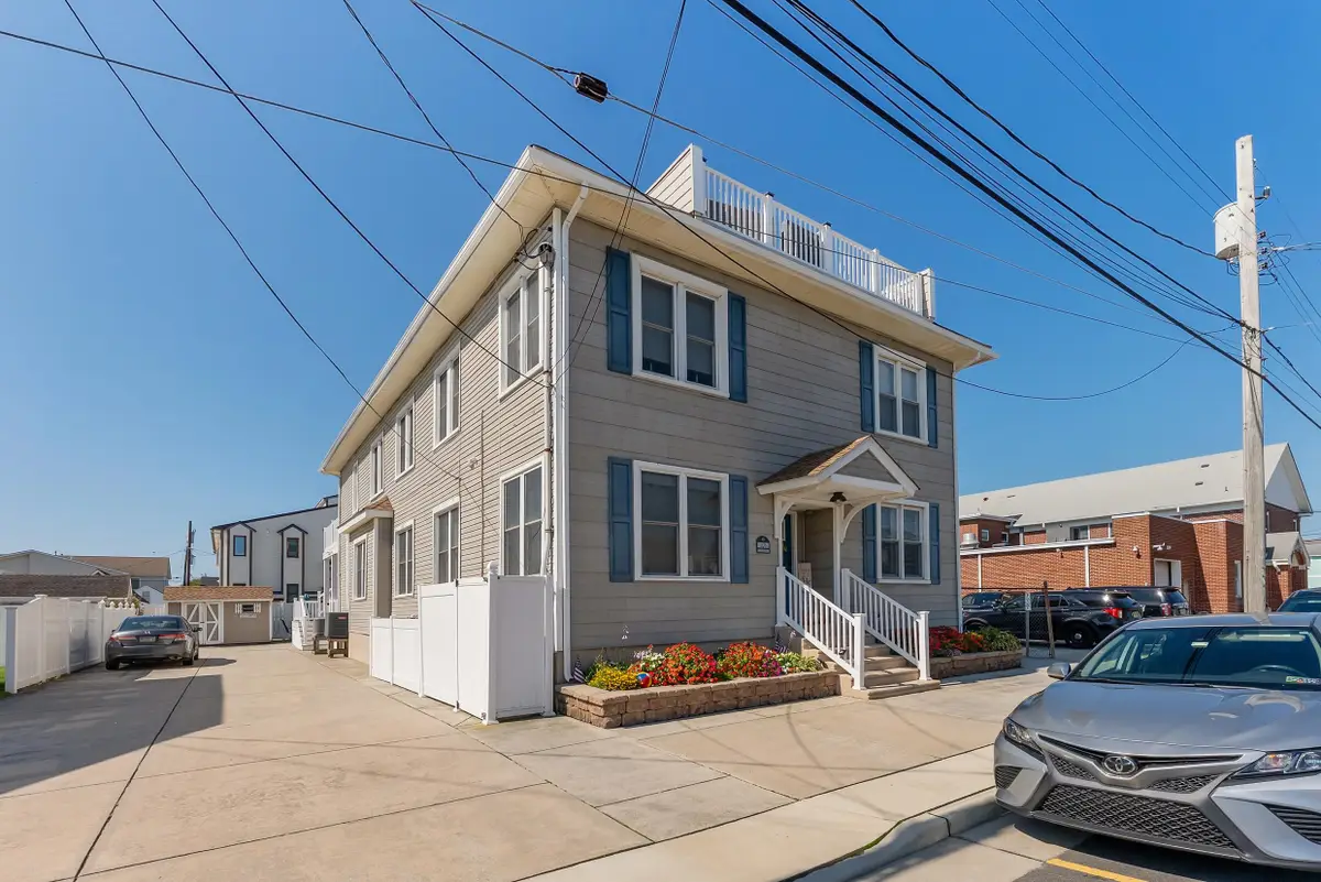 206 E Cardinal Road, Wildwood Crest, NJ 08260 - Image #1