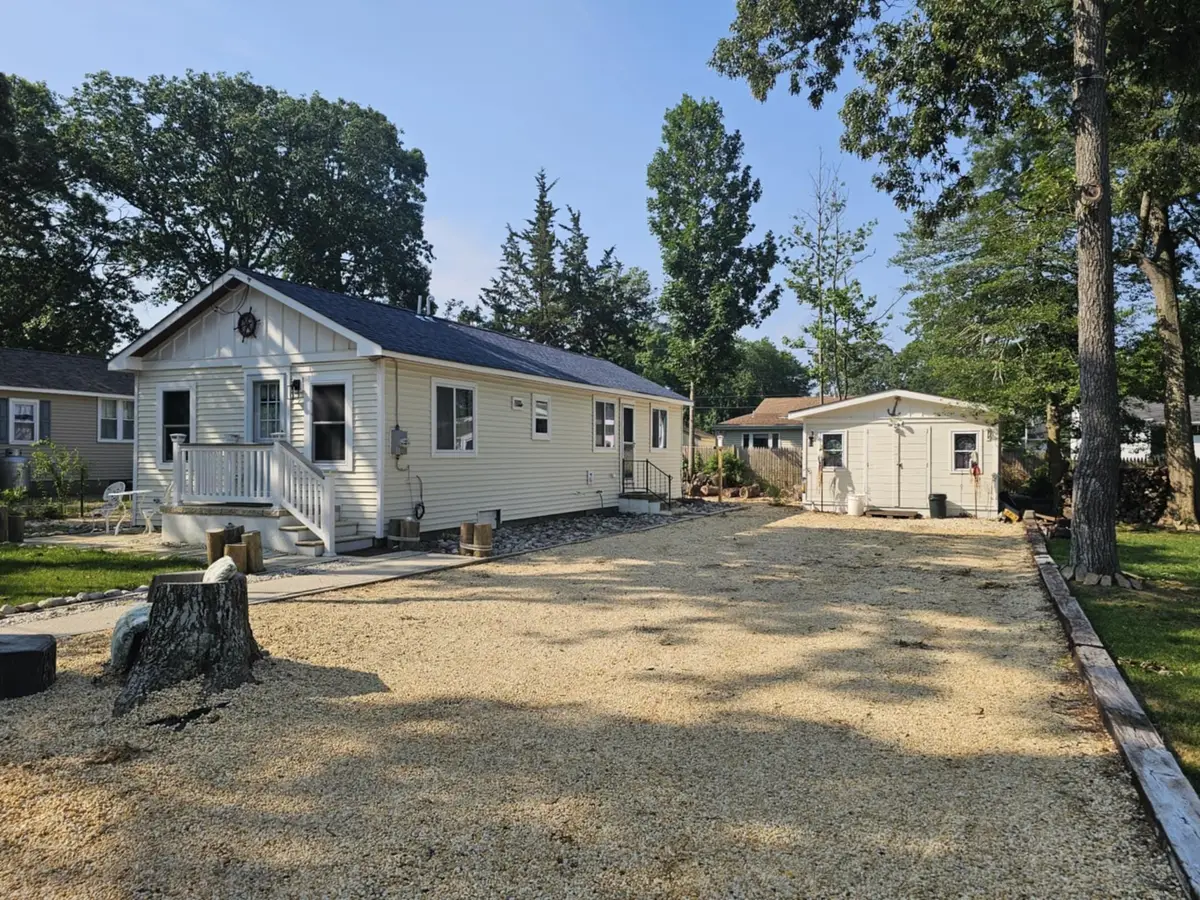 704 E Tampa Avenue, Villas, NJ 08251 - Image #1